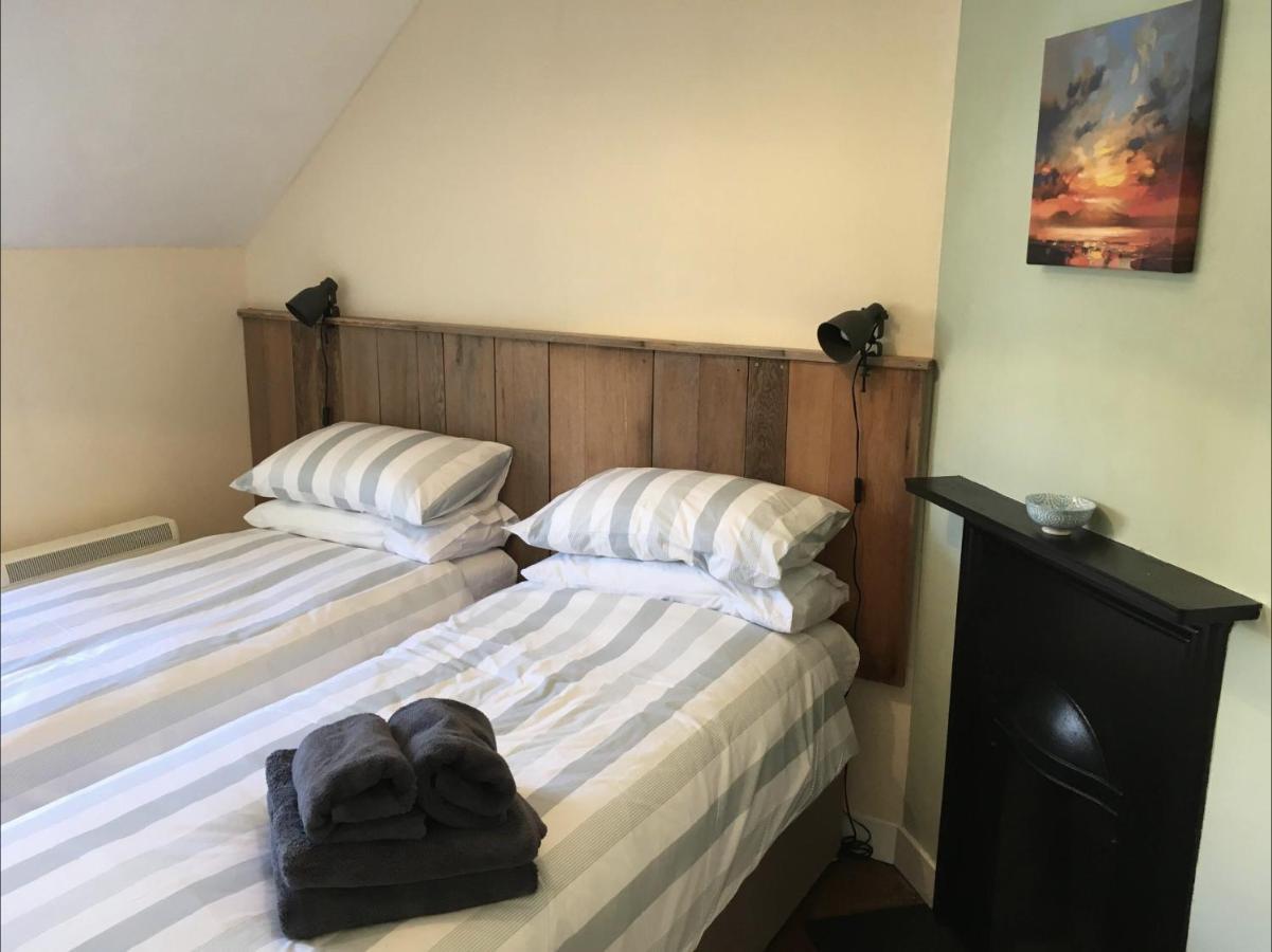 Cosy Arts & Crafts Cottage With Stunning Views 브레컨 외부 사진