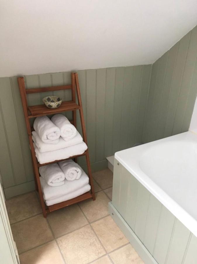 Cosy Arts & Crafts Cottage With Stunning Views 브레컨 외부 사진