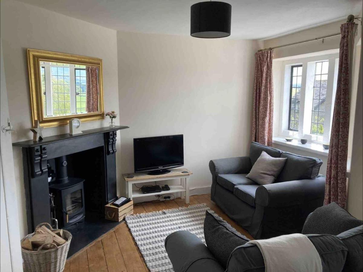Cosy Arts & Crafts Cottage With Stunning Views 브레컨 외부 사진